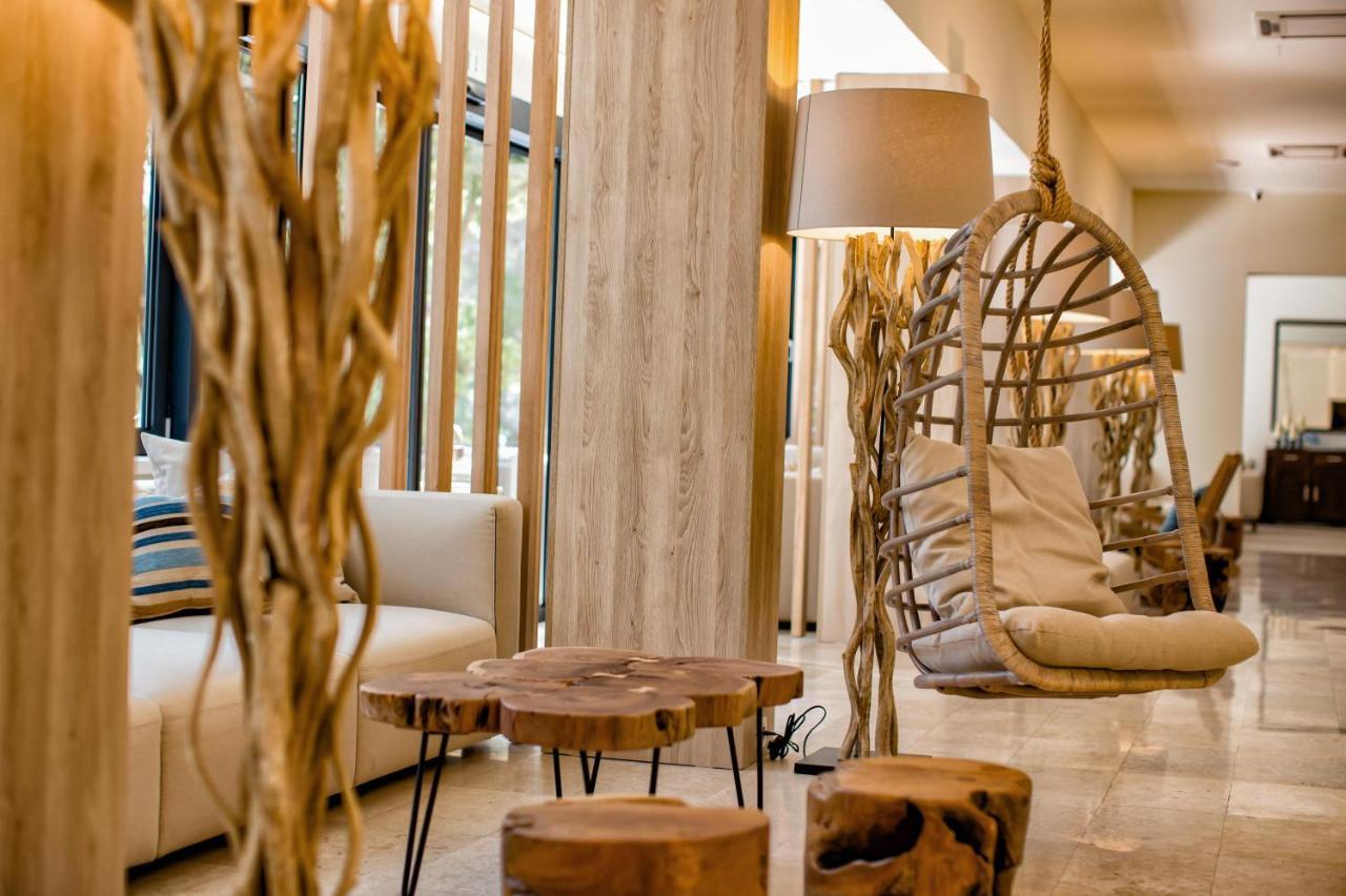 Aminess Younique Senses Resort Врбоска Экстерьер фото