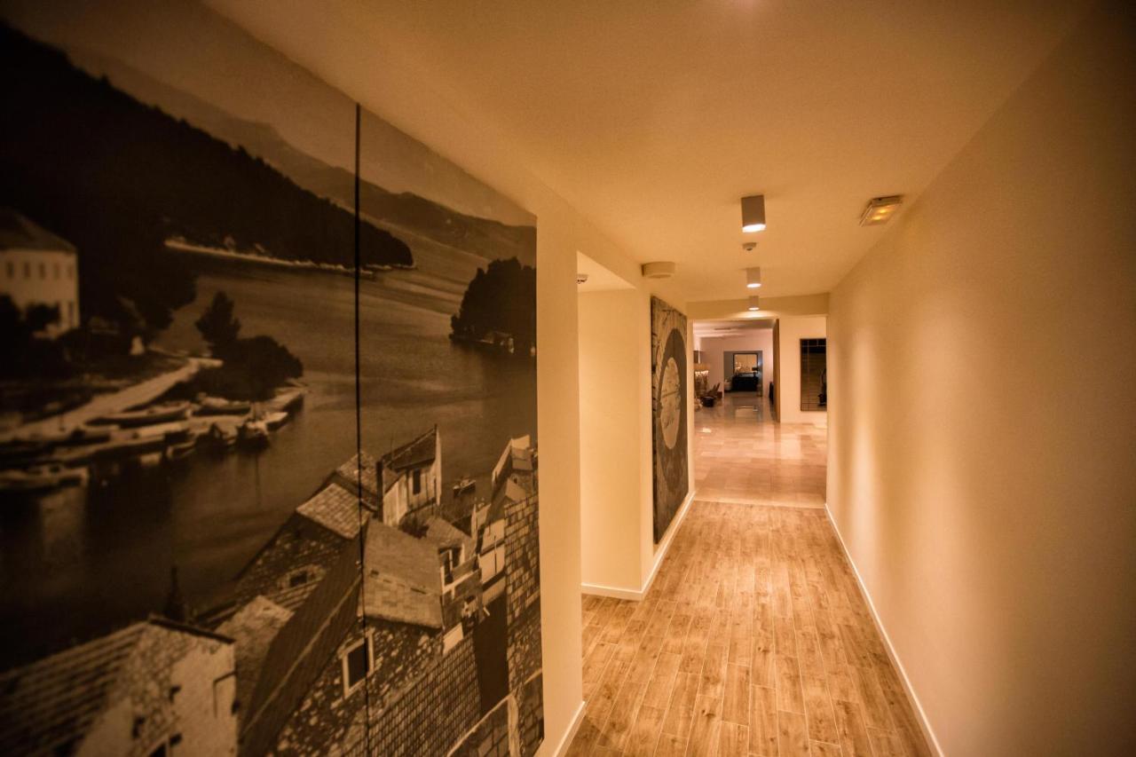 Aminess Younique Senses Resort Врбоска Экстерьер фото